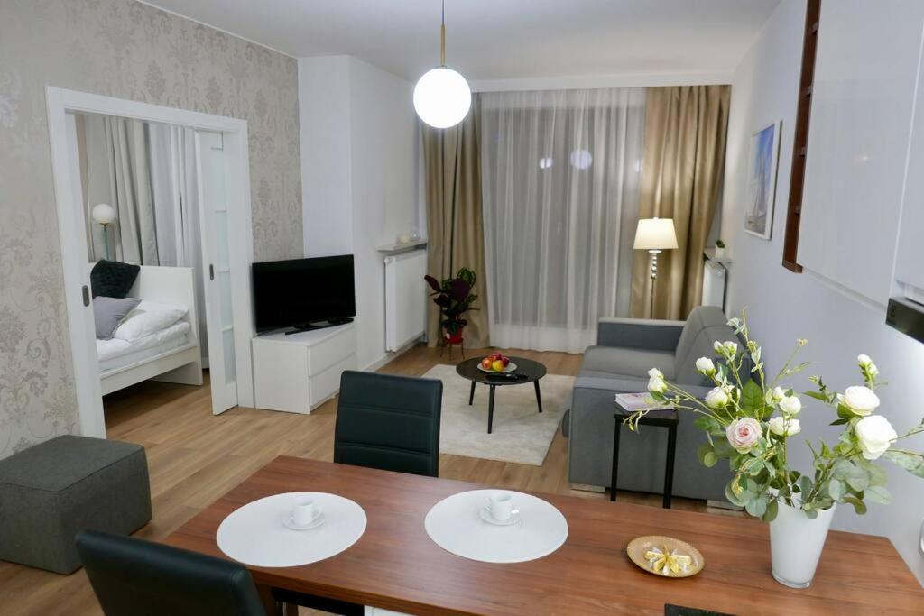 Kieslowskiego Apartment Vis-A-Vis Town Hall Warszawa Eksteriør bilde
